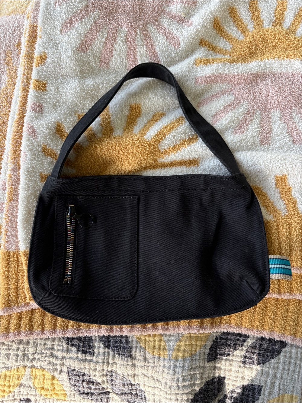 GAP Y2K Black Mini Shoulder Bag with Rainbow Zipper Accent